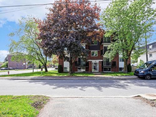 Frontage - 313 Mtée Sanche, Boisbriand, QC - Outdoor With Facade