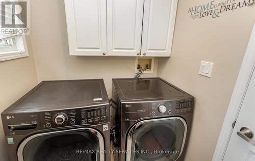 468 Tonelli Lane, Milton (Harrison), ON - Indoor Photo Showing Laundry Room