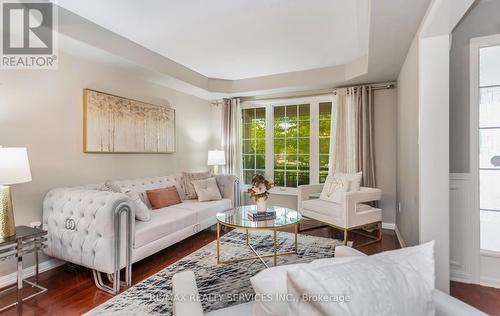 468 Tonelli Lane, Milton (Harrison), ON - Indoor Photo Showing Living Room