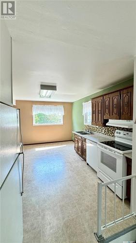 481 Caldwell Avenue, Craik, SK - Indoor Photo Showing Kitchen