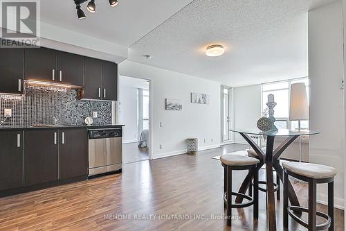 1616 - 17 Anndale Drive, Toronto (Willowdale East), ON - Indoor Photo Showing Kitchen