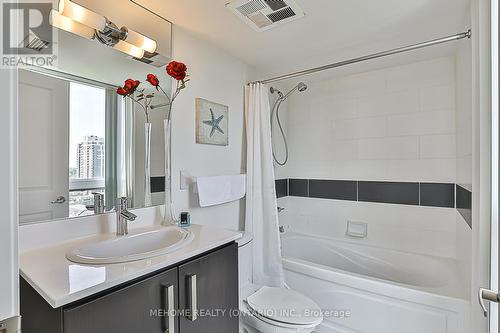 1616 - 17 Anndale Drive, Toronto (Willowdale East), ON - Indoor Photo Showing Bathroom