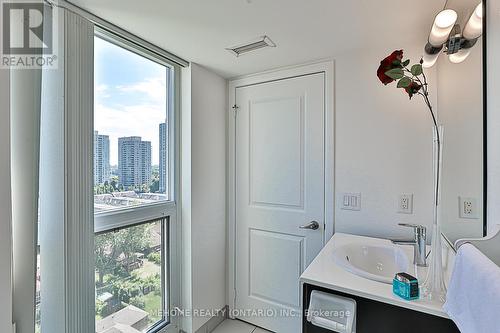 1616 - 17 Anndale Drive, Toronto (Willowdale East), ON - Indoor Photo Showing Bathroom