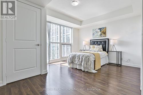 1616 - 17 Anndale Drive, Toronto (Willowdale East), ON - Indoor Photo Showing Bedroom