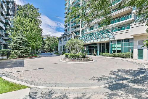 1616 - 17 Anndale Drive, Toronto (Willowdale East), ON - Outdoor