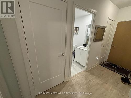 407 - 65 Annie Craig Drive, Toronto (Mimico), ON - Indoor Photo Showing Other Room