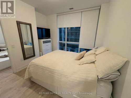 407 - 65 Annie Craig Drive, Toronto (Mimico), ON - Indoor Photo Showing Bedroom