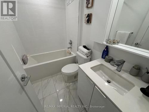 407 - 65 Annie Craig Drive, Toronto (Mimico), ON - Indoor Photo Showing Bathroom