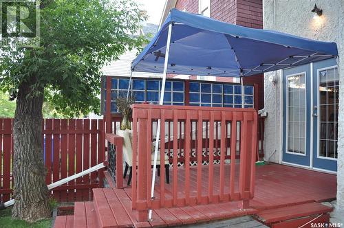 2345 Osler Street, Regina, SK - Outdoor With Exterior