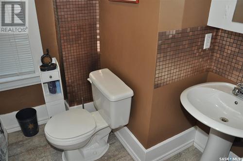 2345 Osler Street, Regina, SK - Indoor Photo Showing Bathroom