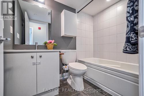 23 - 85 Eastwood Park Gardens, Toronto (Long Branch), ON - Indoor Photo Showing Bathroom