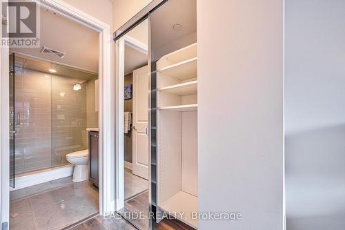 23 - 85 Eastwood Park Gardens, Toronto (Long Branch), ON - Indoor Photo Showing Bathroom