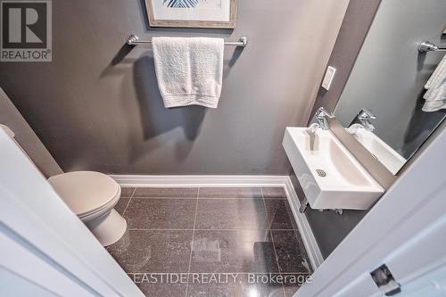 23 - 85 Eastwood Park Gardens, Toronto (Long Branch), ON - Indoor Photo Showing Bathroom