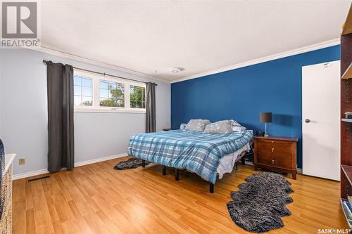 1430 Hochelaga Street W, Moose Jaw, SK - Indoor Photo Showing Bedroom