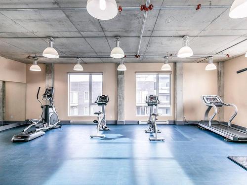 Salle d'exercice - 1006-1235 Rue Bishop, Montréal (Ville-Marie), QC - Indoor Photo Showing Gym Room