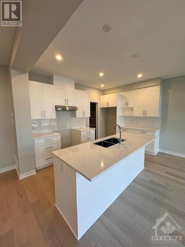 906 Echinacea Row, Ottawa, ON - Indoor Photo Showing Kitchen With Double Sink