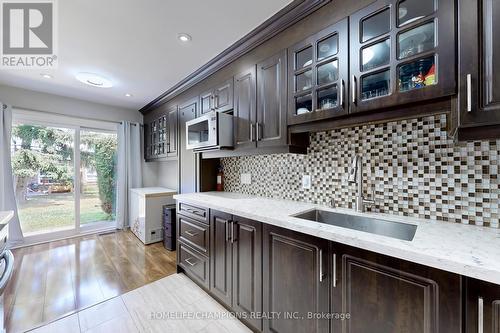 58 Verne Crescent, Toronto (Malvern), ON - Indoor Photo Showing Kitchen With Upgraded Kitchen