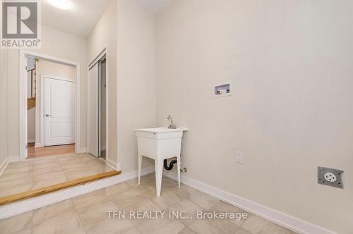 45 Lavender Road, Thorold, ON - Indoor Photo Showing Other Room