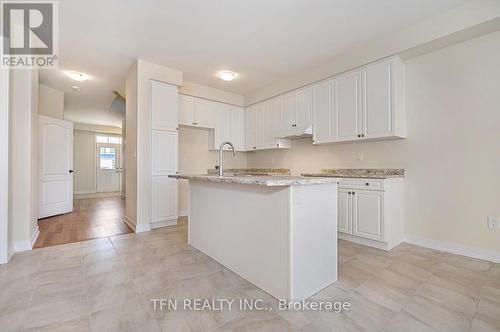 45 Lavender Road, Thorold, ON - Indoor Photo Showing Kitchen