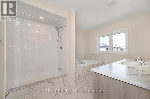 45 Lavender Road, Thorold, ON - Indoor Photo Showing Bathroom