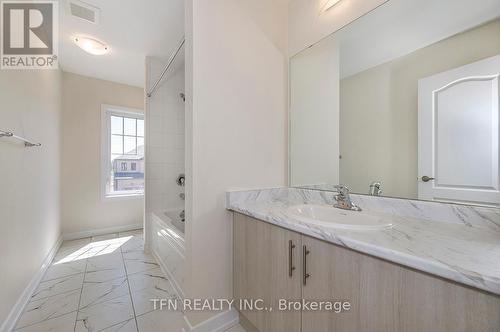 45 Lavender Road, Thorold, ON - Indoor Photo Showing Bathroom