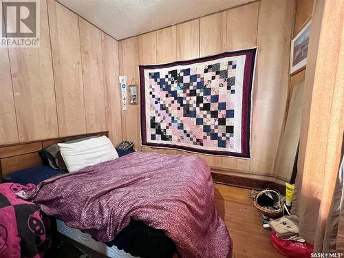 111 4Th Avenue W, Rosetown, SK - Indoor Photo Showing Bedroom