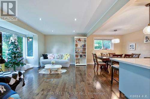 67 Grove Park Crescent, Toronto (Don Valley Village), ON - Indoor