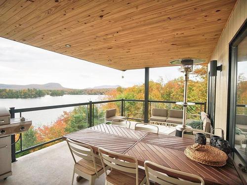 Terrasse - 304 Ch. Dépôt, Orford, QC - Outdoor With Body Of Water With Exterior