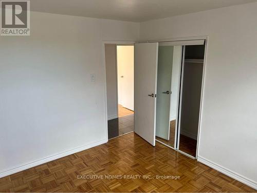 3111 Eglinton Avenue E, Toronto (Scarborough Village), ON - Indoor Photo Showing Other Room