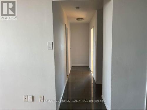 3111 Eglinton Avenue E, Toronto (Scarborough Village), ON - Indoor Photo Showing Other Room