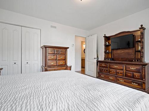 Master bedroom - 35 Rue Du Plateau, Mont-Blanc, QC - Indoor Photo Showing Bedroom