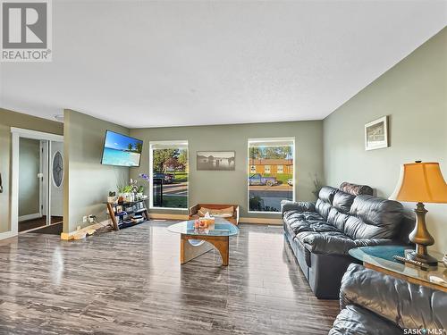 2051 97Th Street, North Battleford, SK - Indoor Photo Showing Living Room