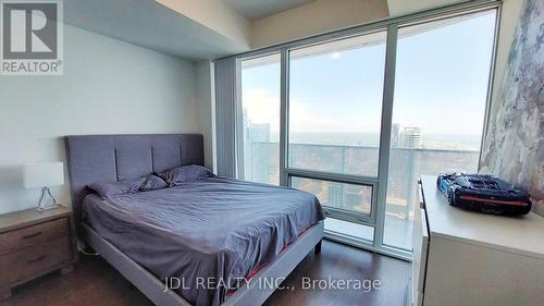 7106 - 88 Harbour Street, Toronto, ON - Indoor Photo Showing Bedroom