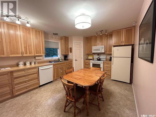 5 Clearsand Drive, Candle Lake, SK - Indoor Photo Showing Kitchen With Double Sink