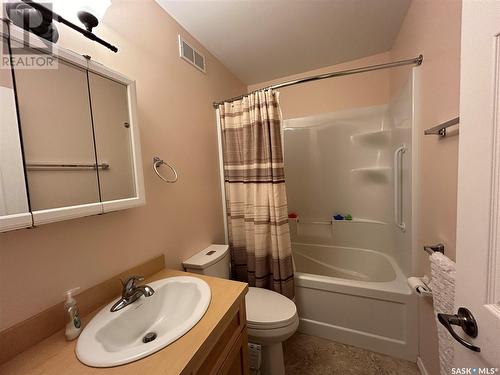 5 Clearsand Drive, Candle Lake, SK - Indoor Photo Showing Bathroom