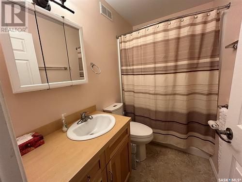 5 Clearsand Drive, Candle Lake, SK - Indoor Photo Showing Bathroom