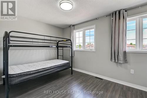 283 Dunsmore Lane, Barrie (Georgian Drive), ON - Indoor Photo Showing Bedroom