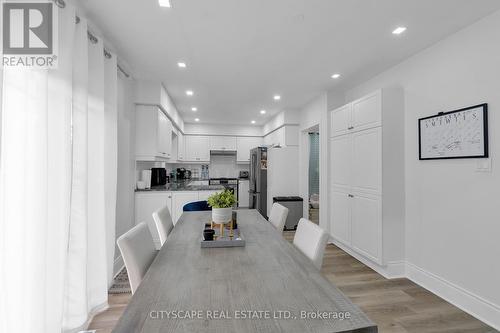 6421 Donway Drive, Mississauga, ON - Indoor Photo Showing Dining Room