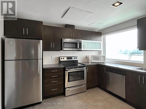 507 - 2015 Sheppard Avenue E, Toronto (Henry Farm), ON - Indoor Photo Showing Kitchen With Stainless Steel Kitchen