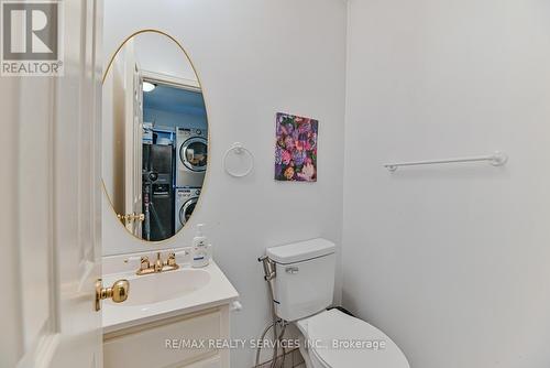 8 Ridelle Court, Brampton (Heart Lake West), ON - Indoor Photo Showing Bathroom