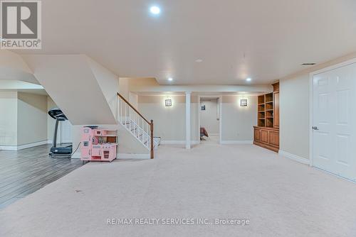 8 Ridelle Court, Brampton (Heart Lake West), ON - Indoor Photo Showing Other Room