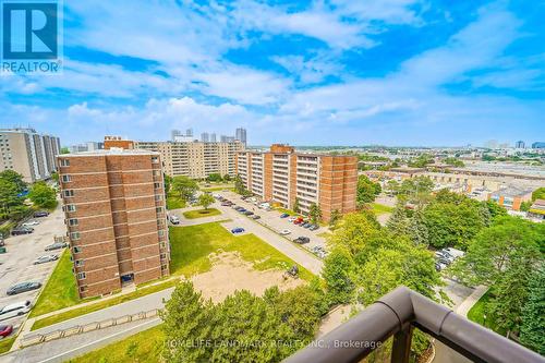 1209 - 1950 Kennedy Road, Toronto (Dorset Park), ON - Outdoor With View