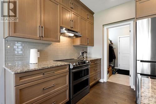 255 Condado Crescent, Ottawa, ON - Indoor Photo Showing Kitchen With Upgraded Kitchen