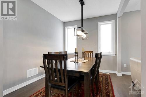 255 Condado Crescent, Ottawa, ON - Indoor Photo Showing Dining Room