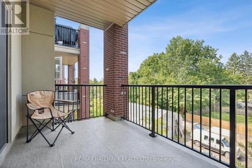 304 - 157 Wellington Street E, New Tecumseth, ON - Outdoor With Balcony With Exterior