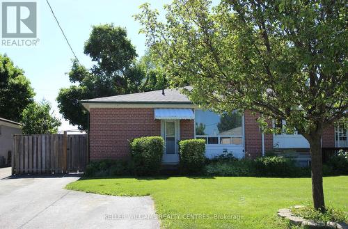 224 Axminster Drive, Richmond Hill (Crosby), ON - Outdoor