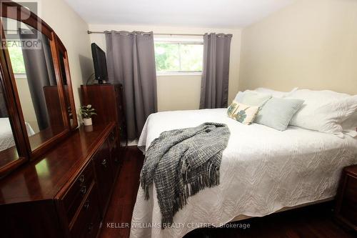 224 Axminster Drive, Richmond Hill (Crosby), ON - Indoor Photo Showing Bedroom