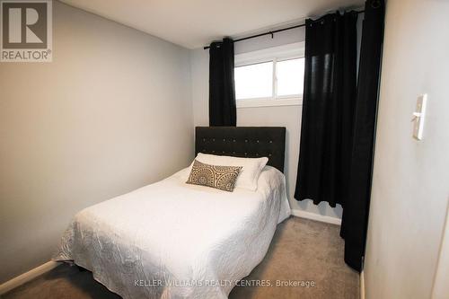 224 Axminster Drive, Richmond Hill (Crosby), ON - Indoor Photo Showing Bedroom