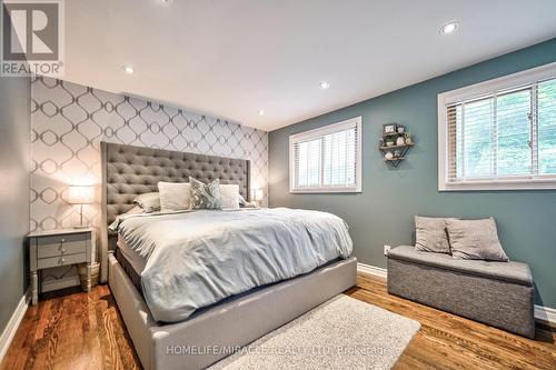 5 - 140 Ripley Court, Oakville, ON - Indoor Photo Showing Bedroom