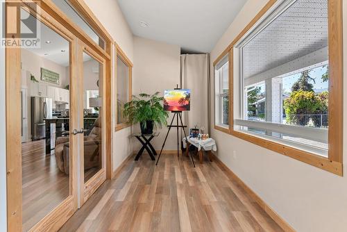 4377 Gordon Drive, Kelowna, BC - Indoor Photo Showing Other Room